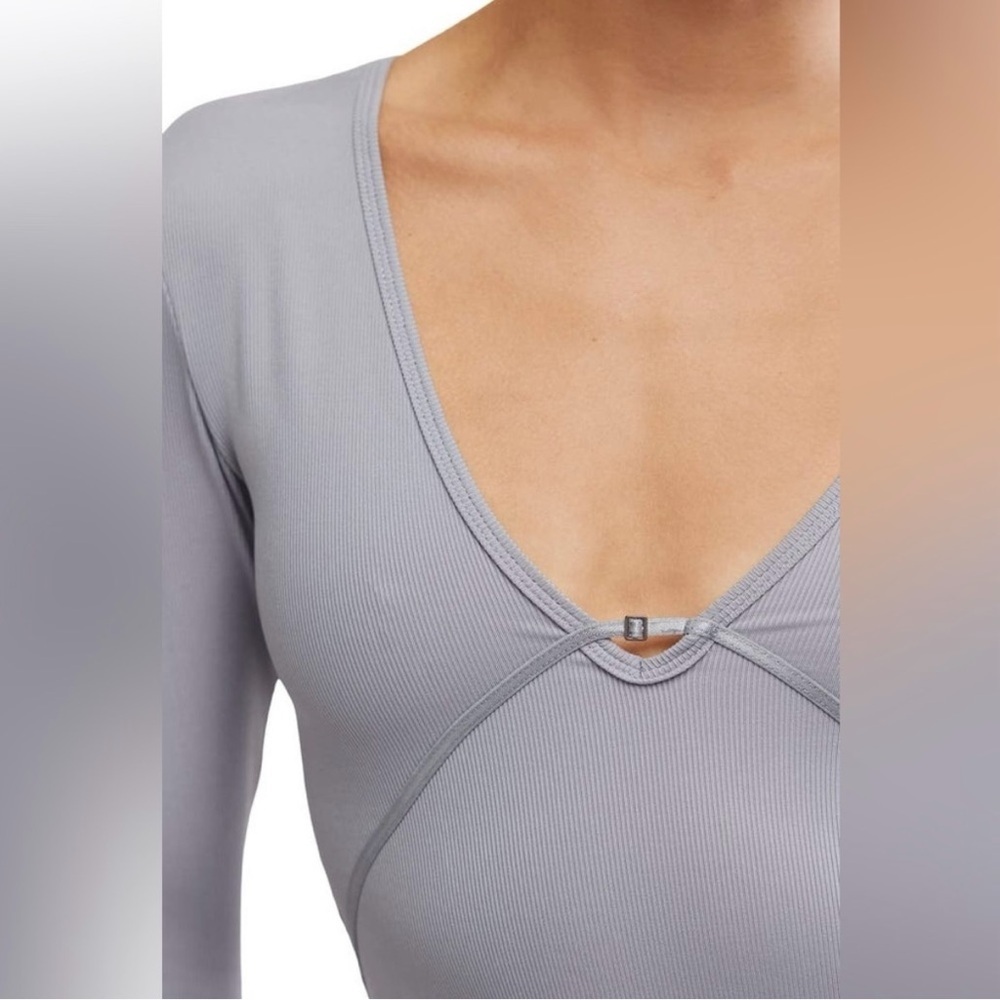NEW Free People Intimately Victoria Plunge Bodysuit Size L Weathervane Gray Flaw - Picture 4 of 15